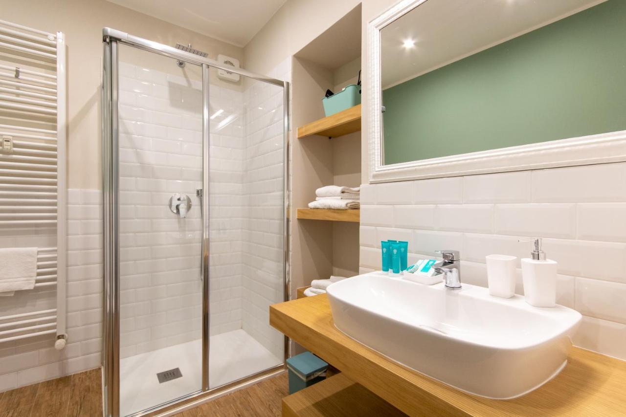 Aqualago Casa Vacanze Apartment E Verbania Eksteriør billede