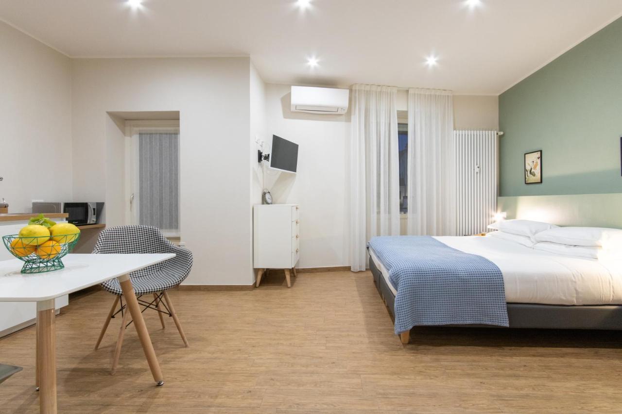 Aqualago Casa Vacanze Apartment E Verbania Eksteriør billede